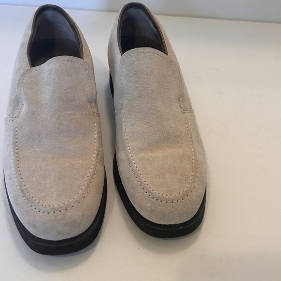 Hush Puppies Slip on Loafer Women Shoe Size 7 Beige Suede leather NEW - Picture 8 of 9